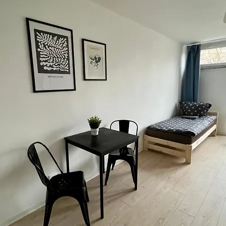In - G5 Homestay Warsaw