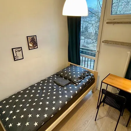 In - G5 Проживание в семье